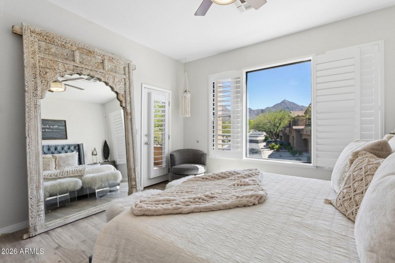 19-web-or-mls-16600-n-thompson-peak-pkwy