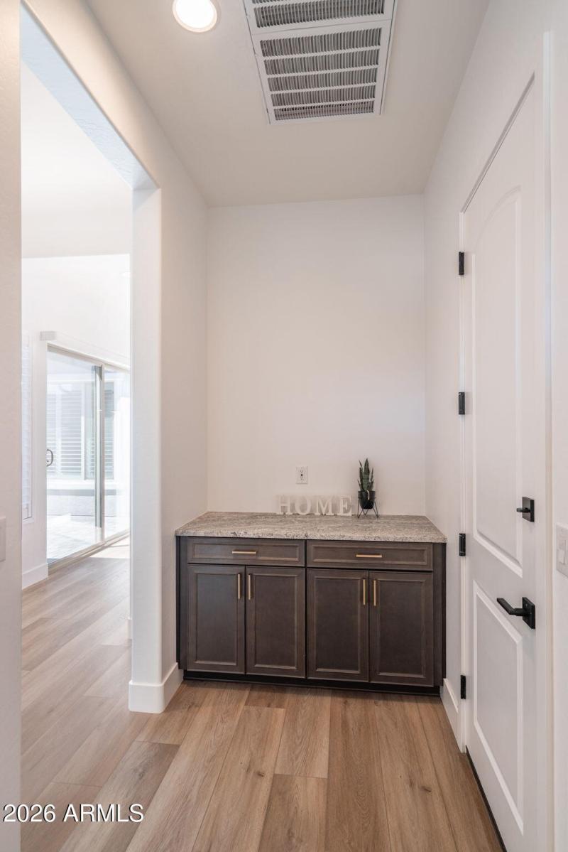 3-web-or-mls-5238-iron-vine-trl