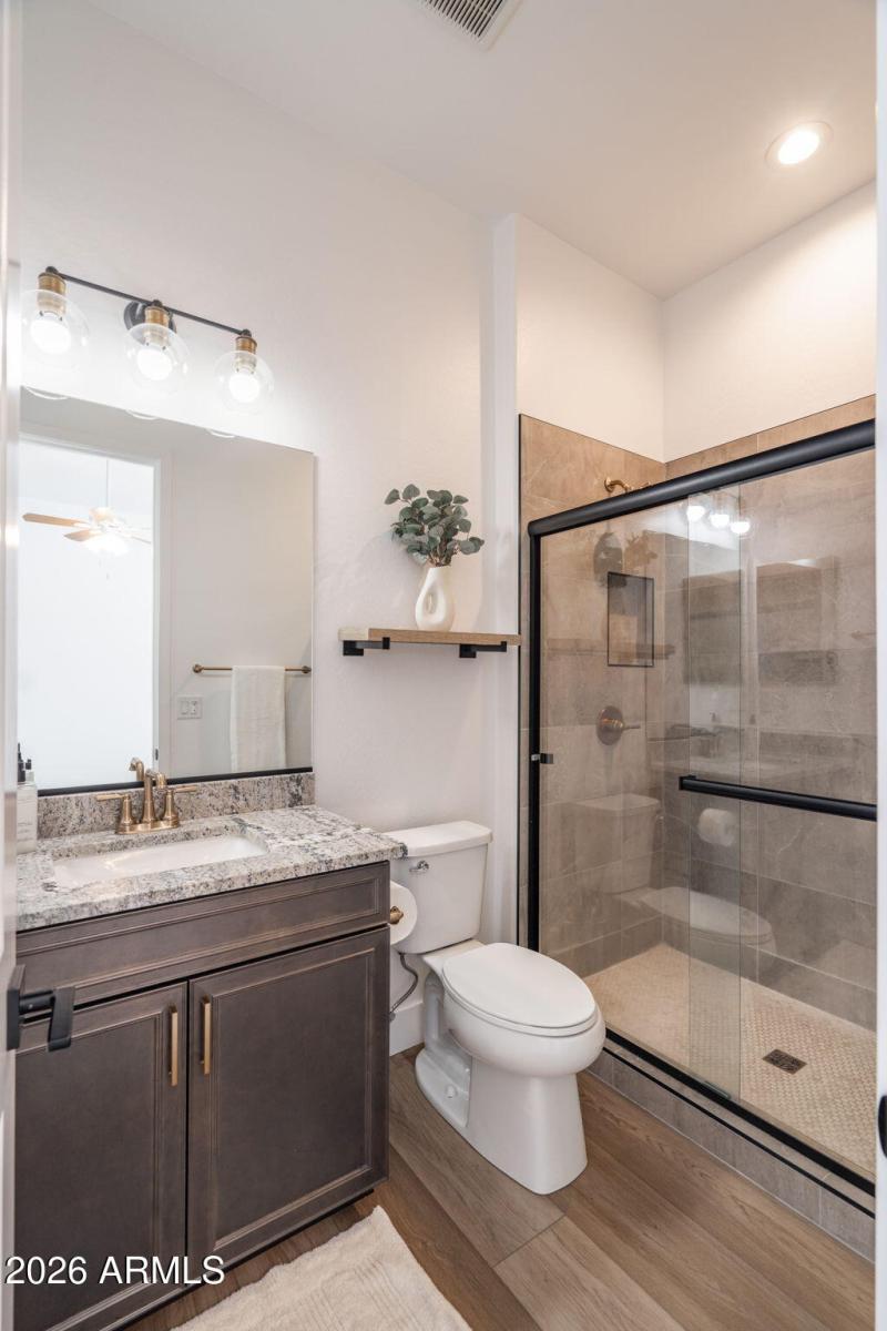 11-web-or-mls-5238-iron-vine-trl