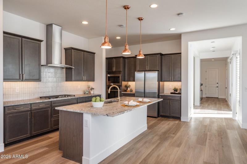 19-web-or-mls-5238-iron-vine-trl