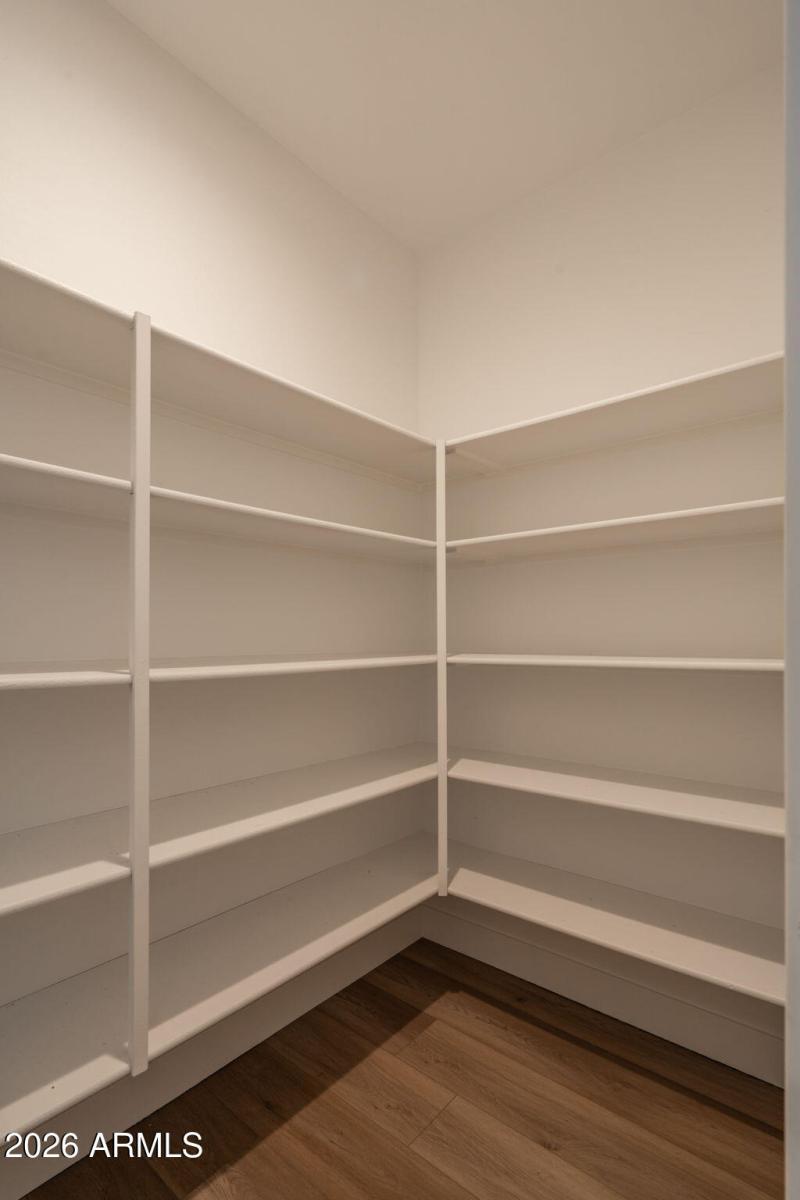 25-web-or-mls-5238-iron-vine-trl