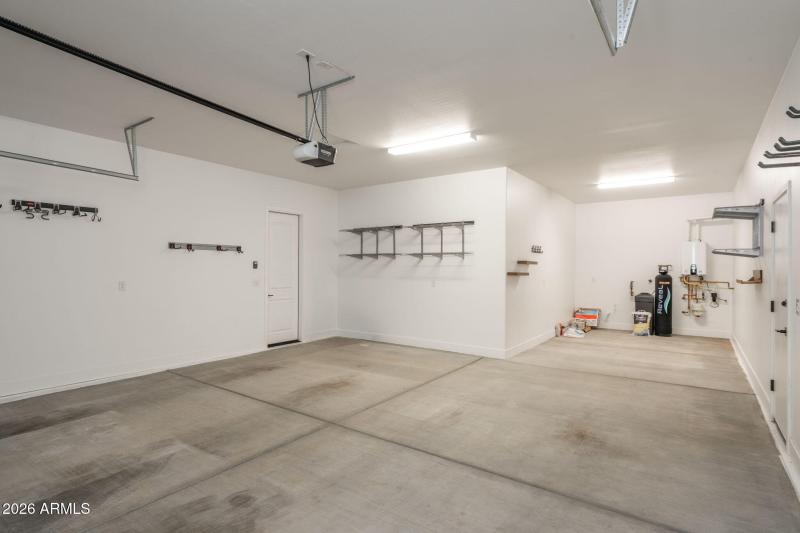 37-web-or-mls-5238-iron-vine-trl