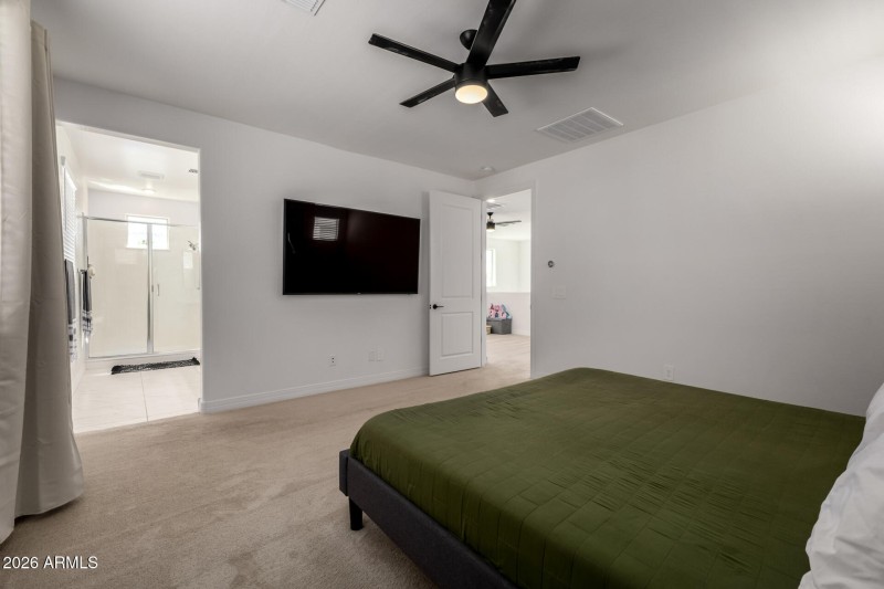 Primary Bedroom w/En-Suite