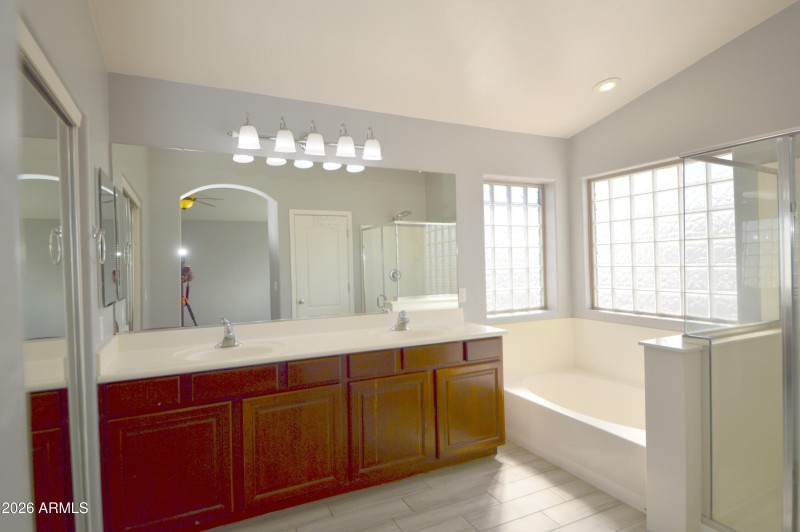 Primary Full Bathroom