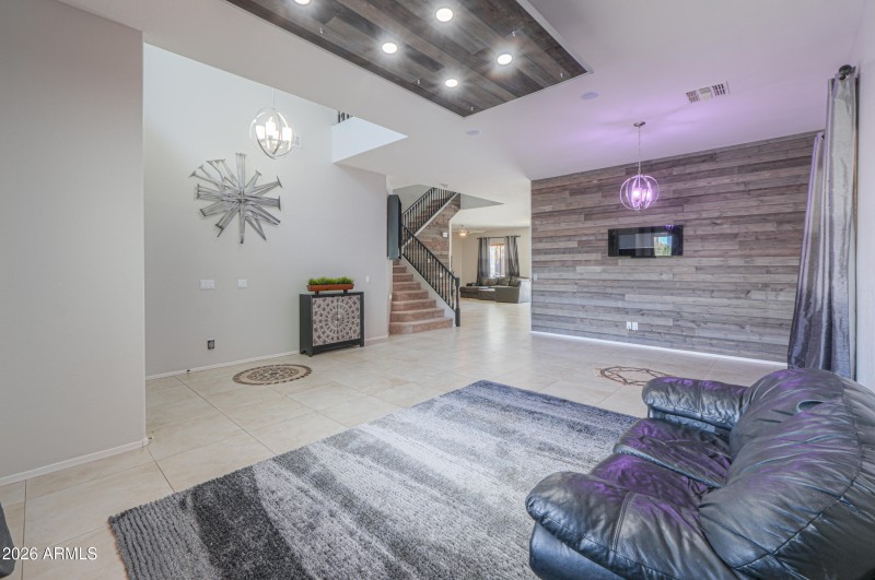 45247 W JACK RABBIT Trail