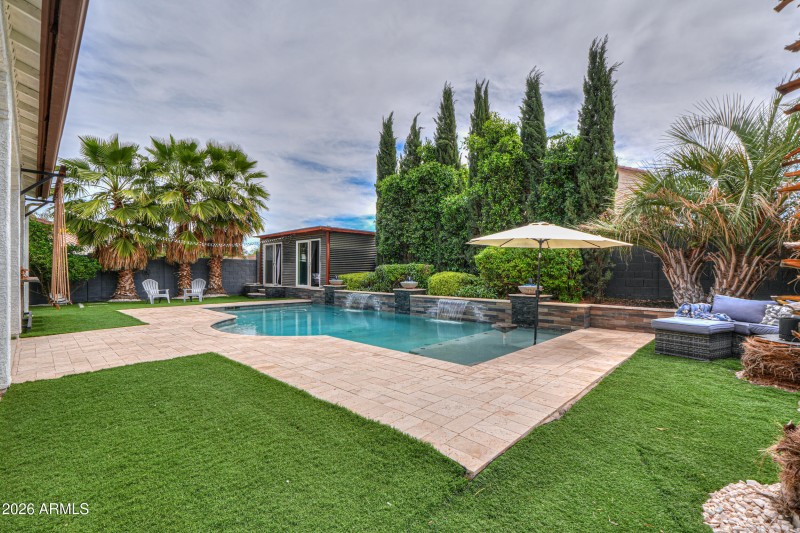 45247 W JACK RABBIT Trail