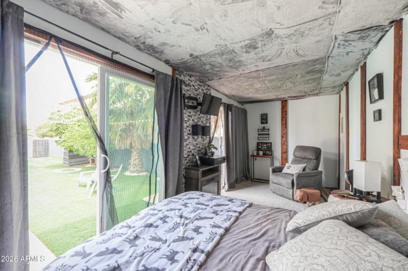 45247 W JACK RABBIT Trail