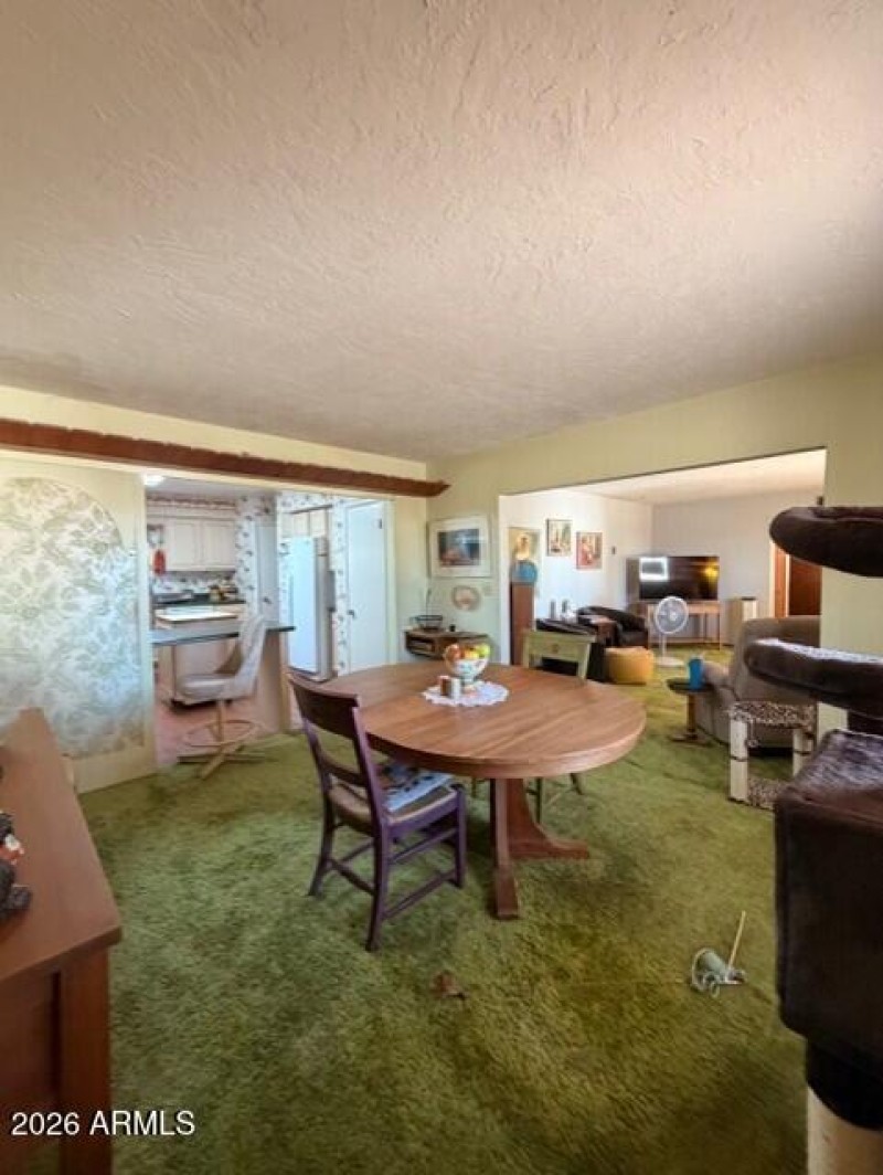 c786ad09-b9ab-41f5-8654-5bbb18d209dd