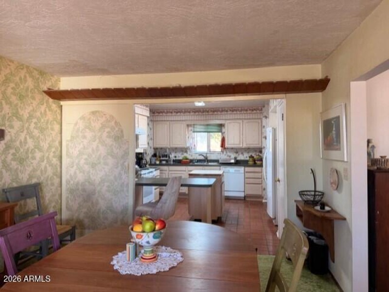 d29abbd1-c13e-446c-b00d-b63189c6918c