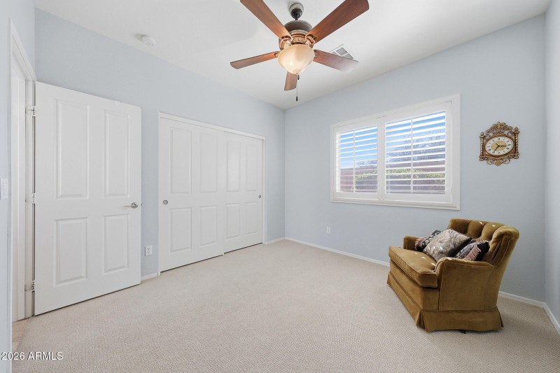 Guest Room - Large closet