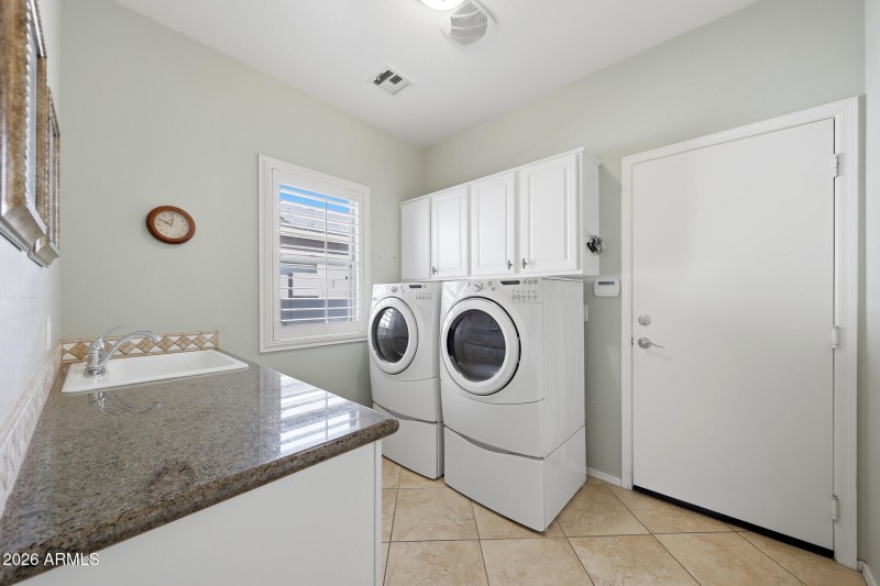 Laundry Room - Sink