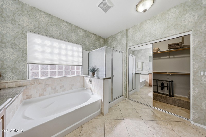 Princess Tub - Separate Shower