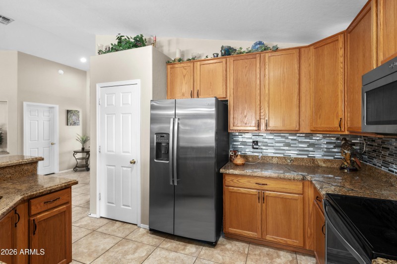 6405-S-Kiva-Circle-18