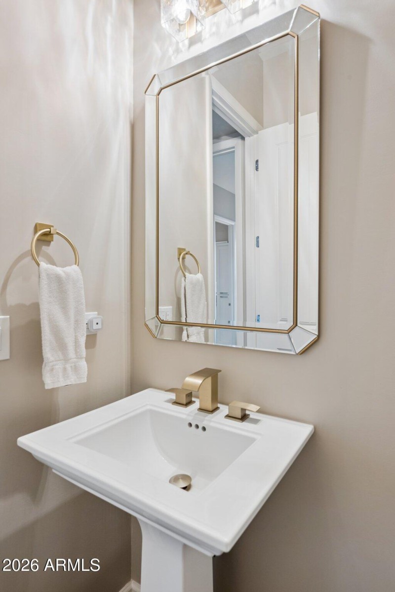 40-web-or-mls-17456-e-fort-verde-rd