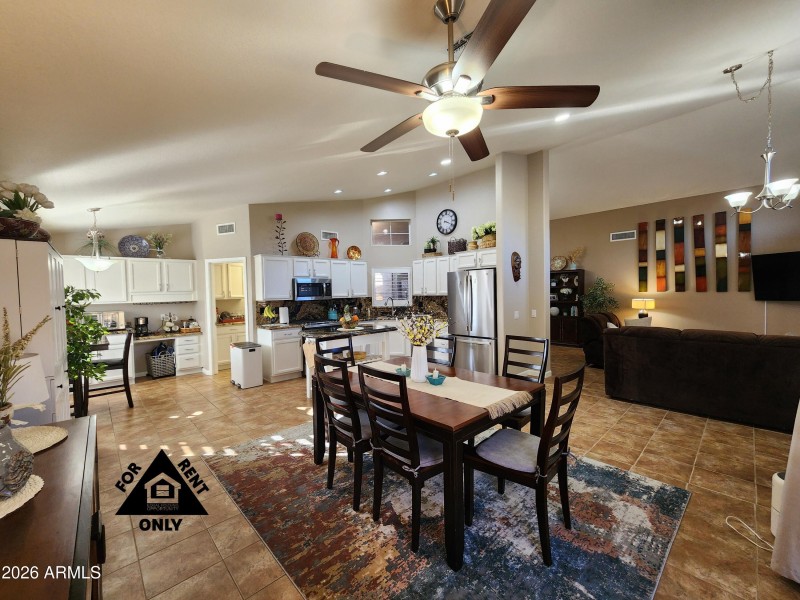 Kitchen-Dining Room 01