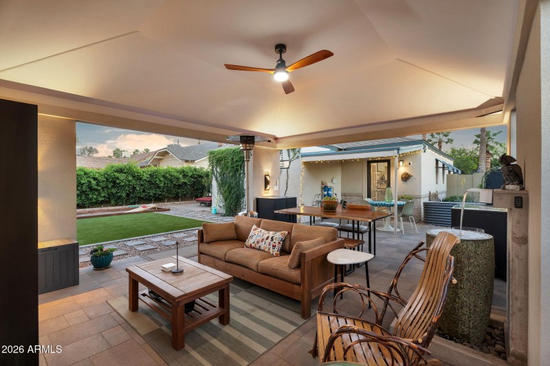 twilight gazabo 3 938 W Portland