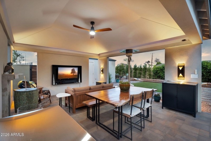 twilight gazabo 2 938 W Portland