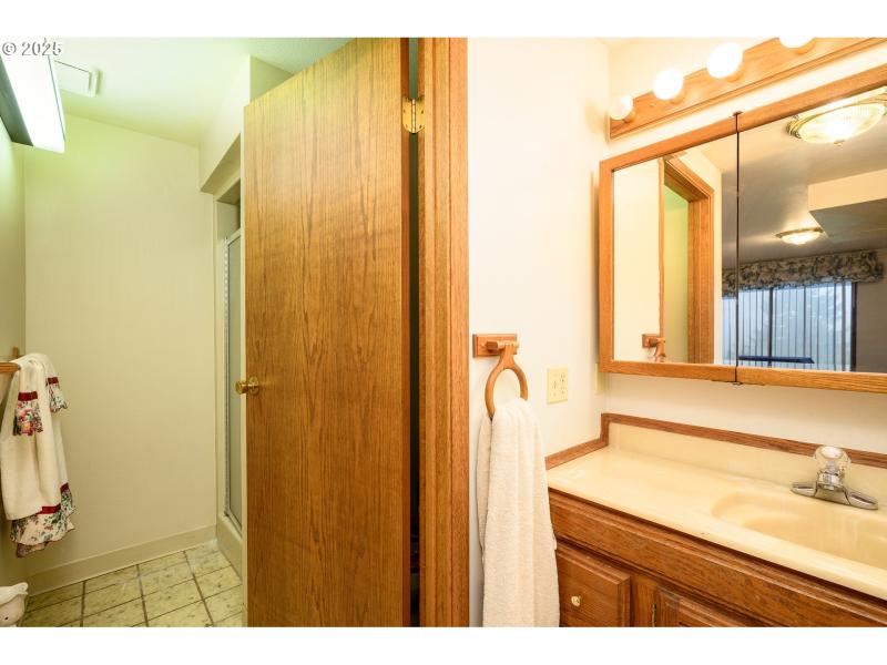 Attached Bathroom #2