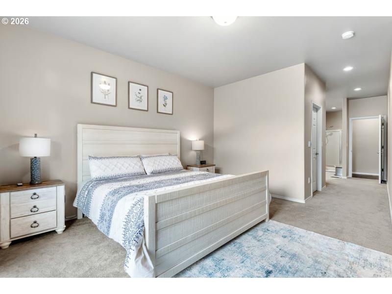 Bedroom, Owner's Suite