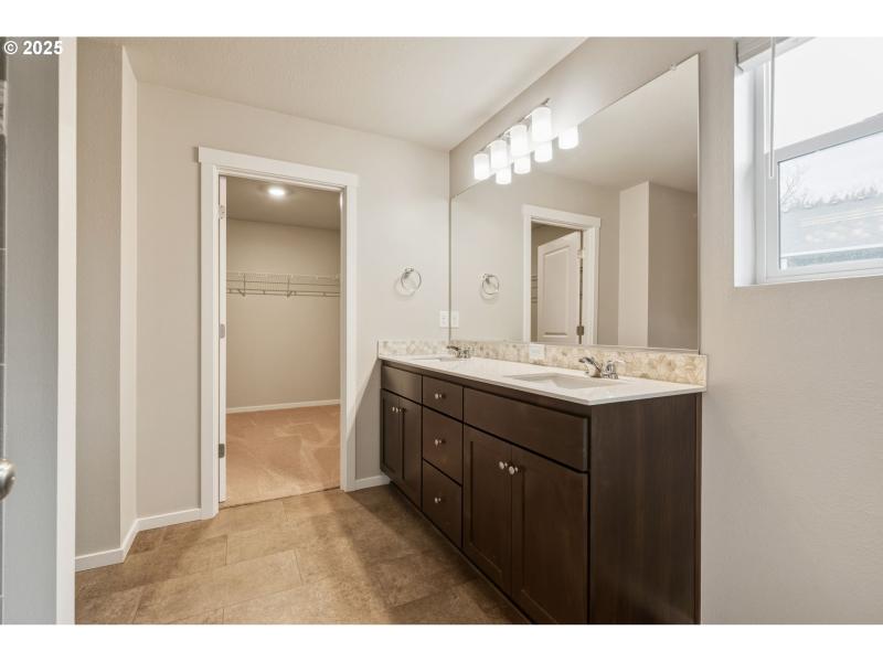 Owner's Suite Bathroom