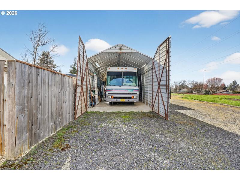 RV Garage