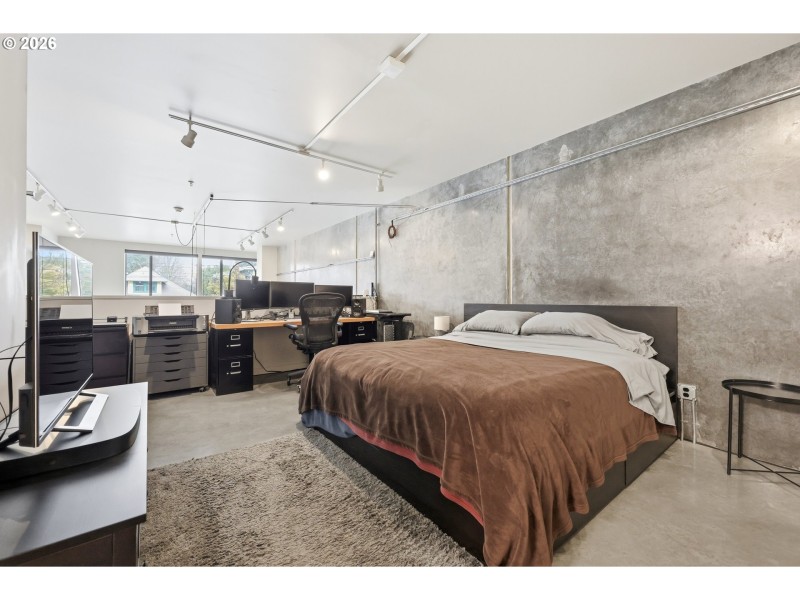 Bedroom, Owner's Suite