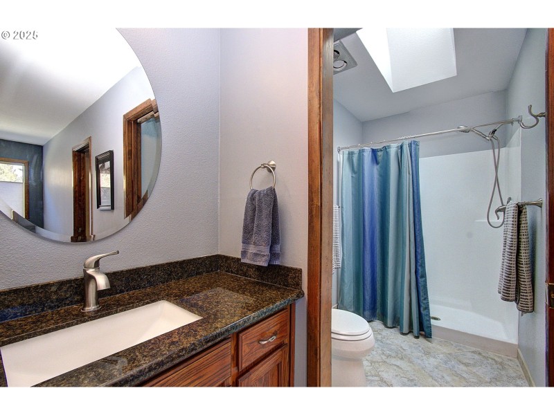 Owner's Suite Bathroom