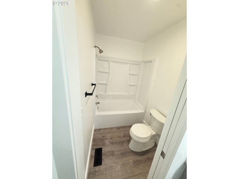 Owner's Suite Bathroom