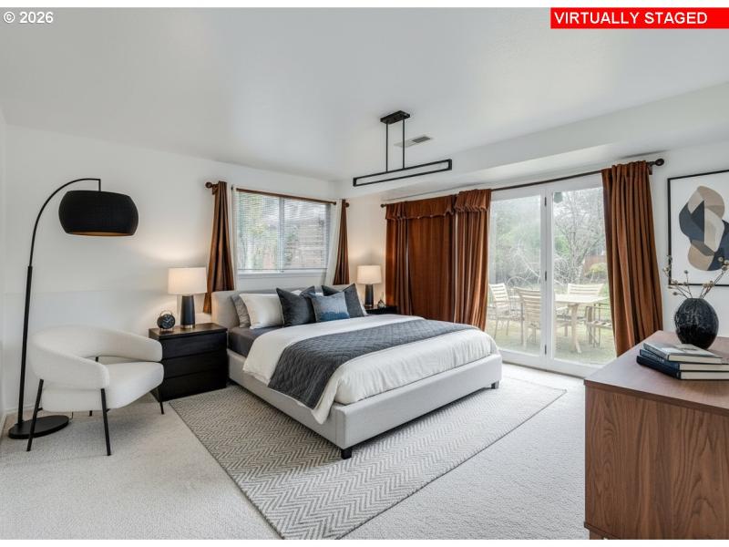 Bedroom, Owner's Suite