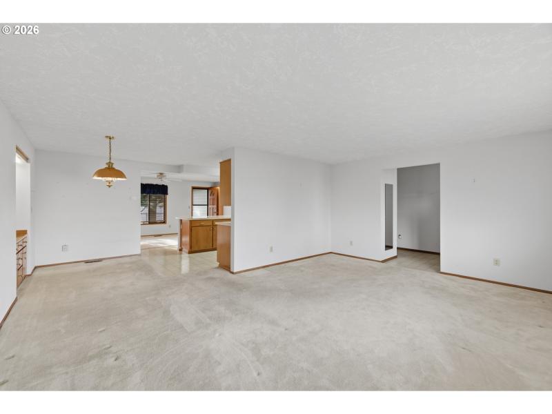 Living Room/Dining Room