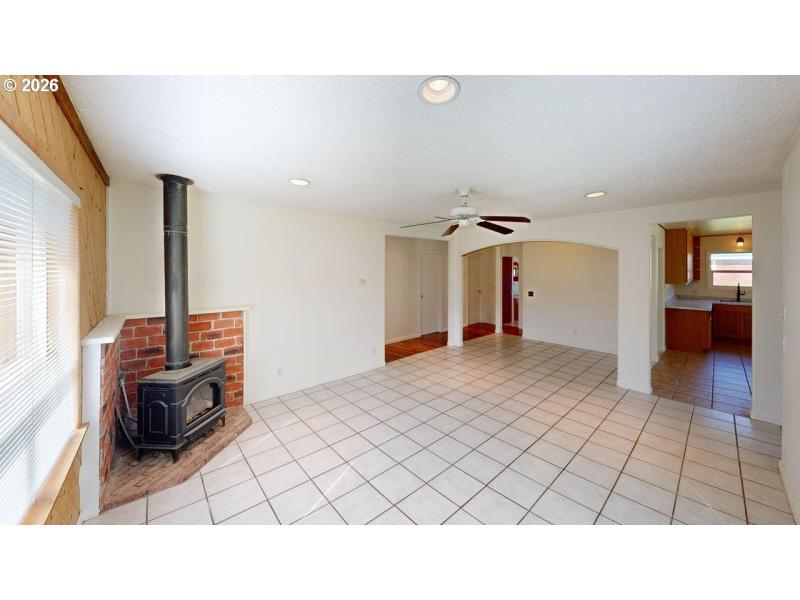 Living Room/Dining Room