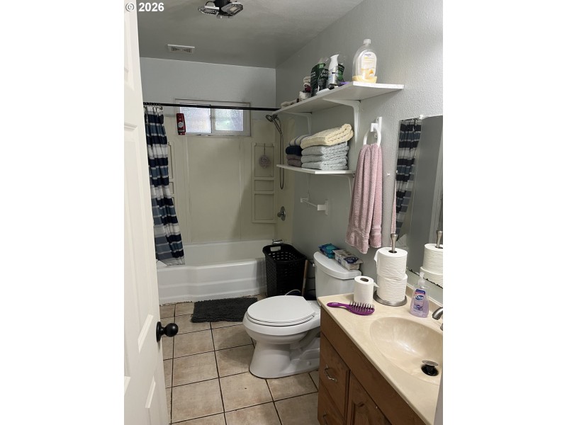 Bathroom, Attached