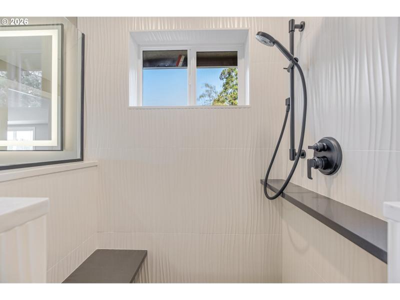 Owner's Suite Bathroom