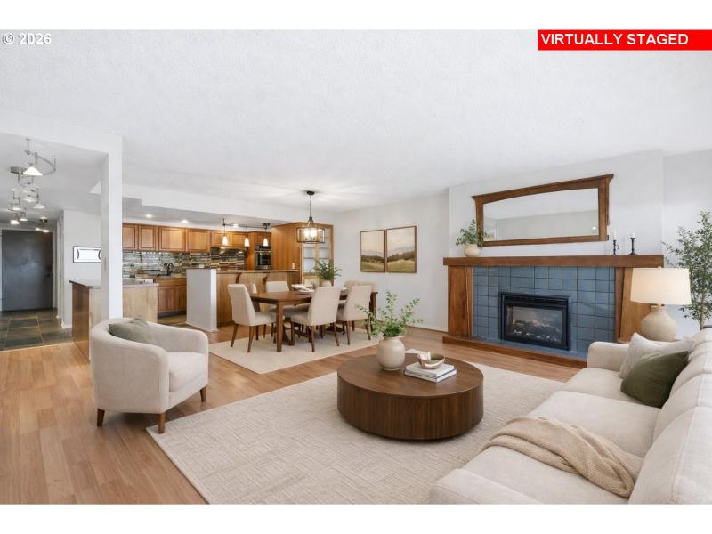 Living Room/Dining Room