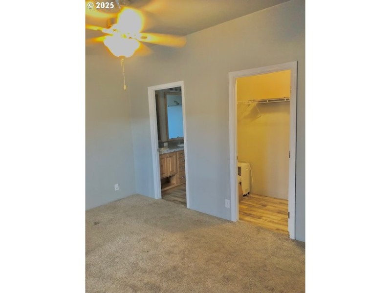 Bedroom, Owner's Suite