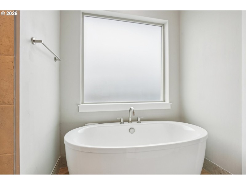 Owner's Suite Bathroom