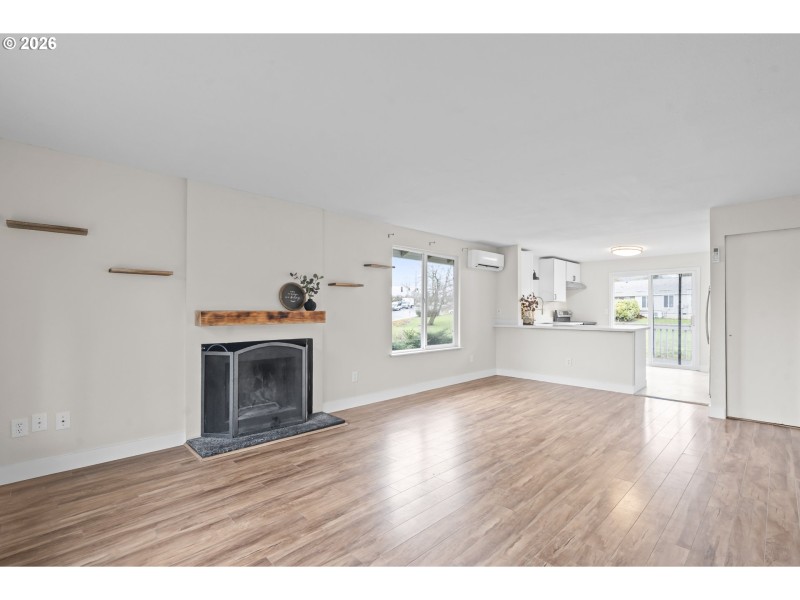 Living Room/Dining Room