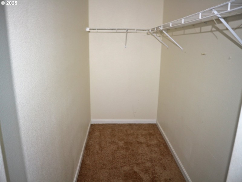 Bedroom, Primary