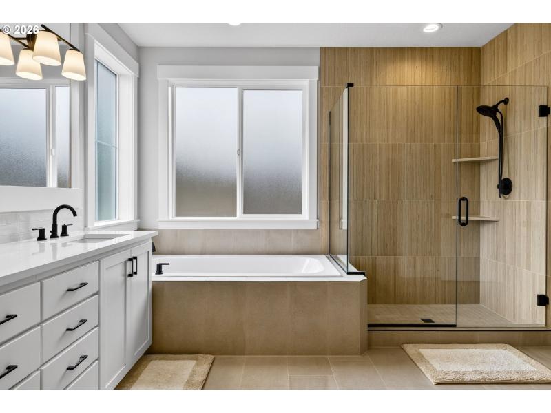 Owner's Suite Bathroom