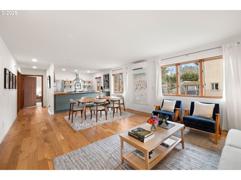 Living Room/Dining Room