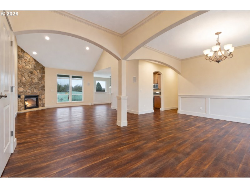 Living Room/Dining Room