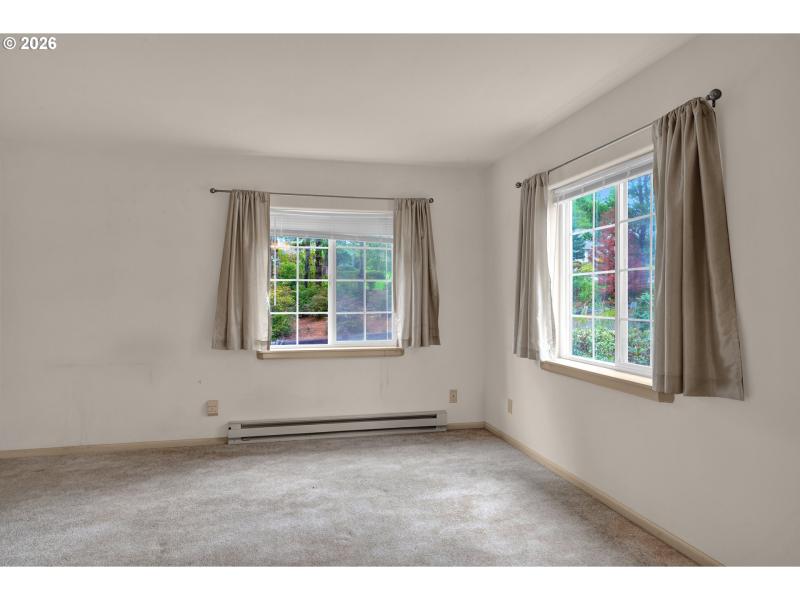 Bedroom, Owner's Suite