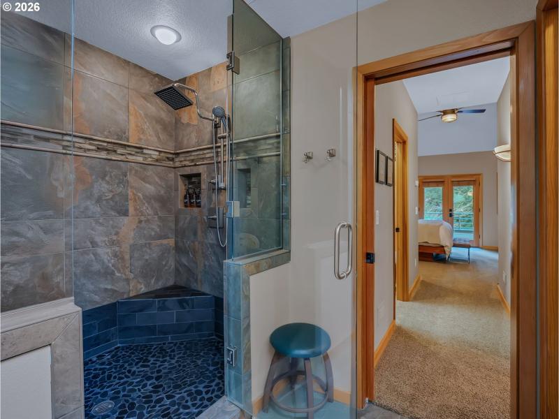 Owner's Suite Bathroom