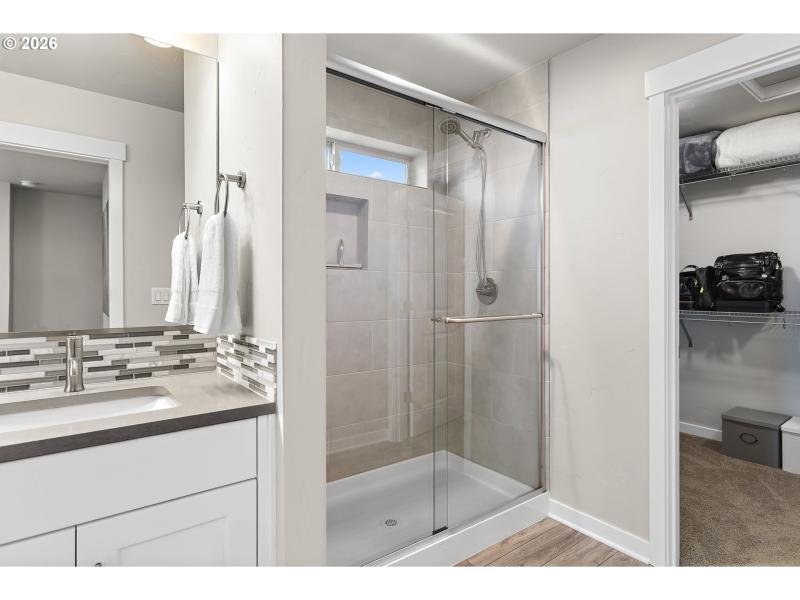 Owner's Suite Bathroom