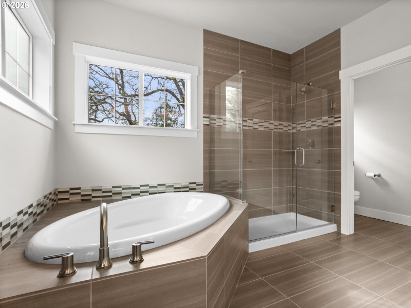 Owner's Suite Bathroom