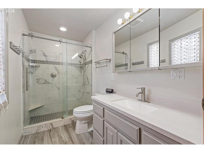 Owner's Suite Bathroom