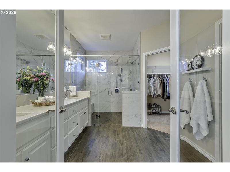 Owner's Suite Bathroom