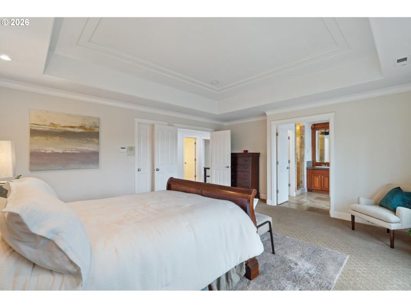 Bedroom, Owner's Suite