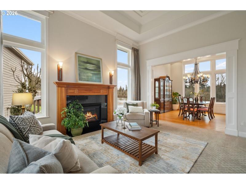 Living Room/Dining Room