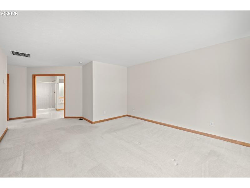 Bedroom, Owner's Suite